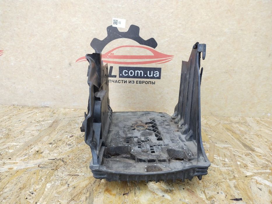 Volvo XC70 II 2007-2016 XC60 Корпус під акумулятор площадка 31201040