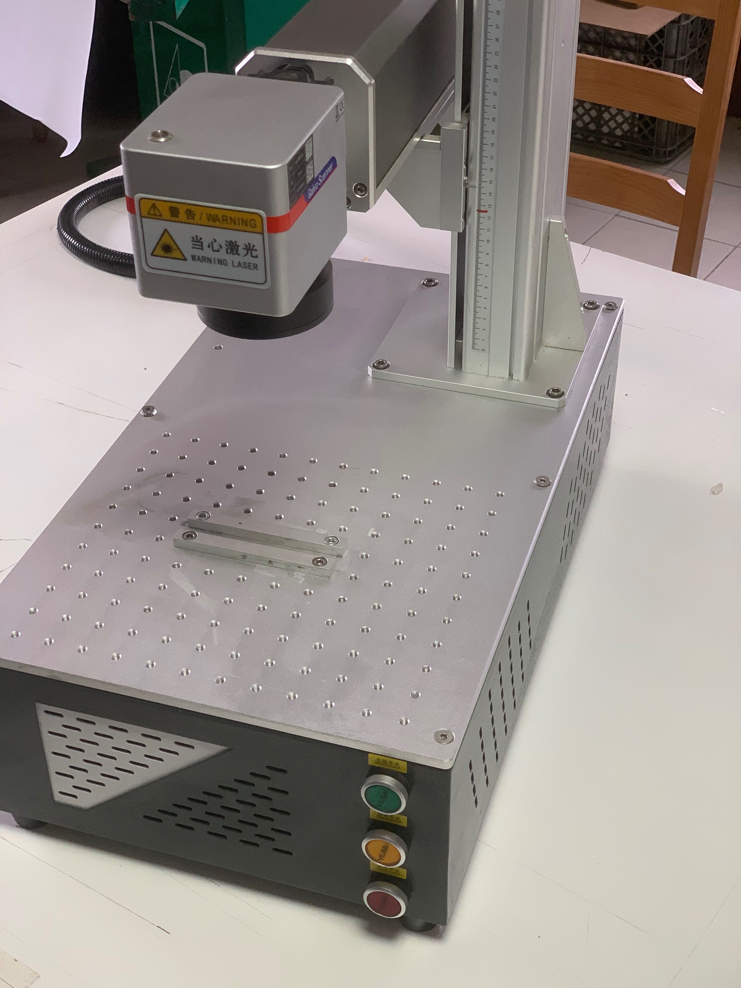 Máquina laser fibra 30w