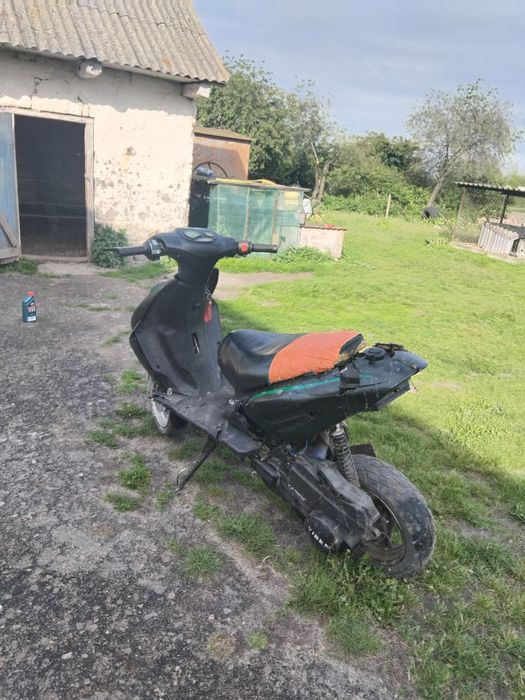 продам скутер 150кубів