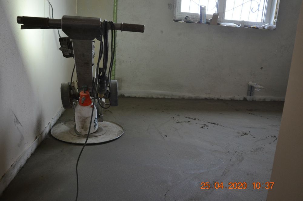 Стяжка пола  полусухая