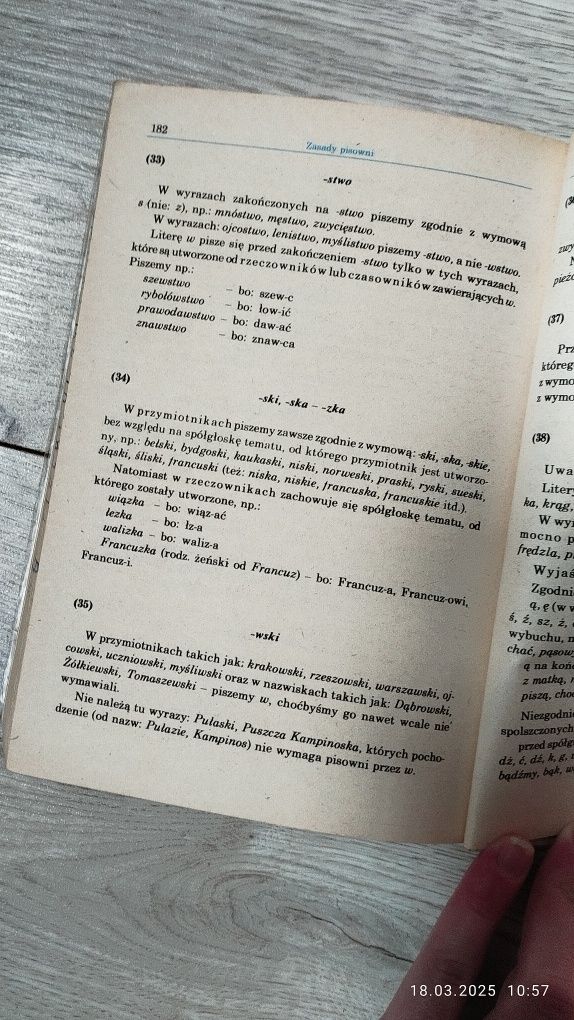 Słownik ortograficzny z zasadami pisowni