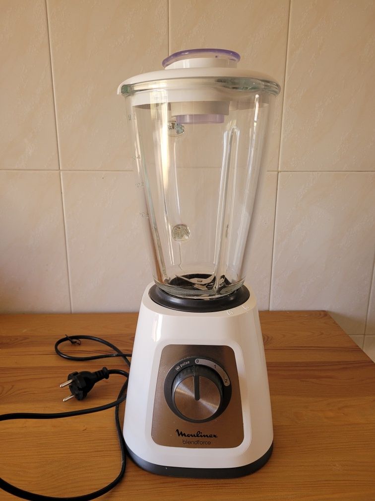 Liquidificadora Moulinex Blendforce Glass