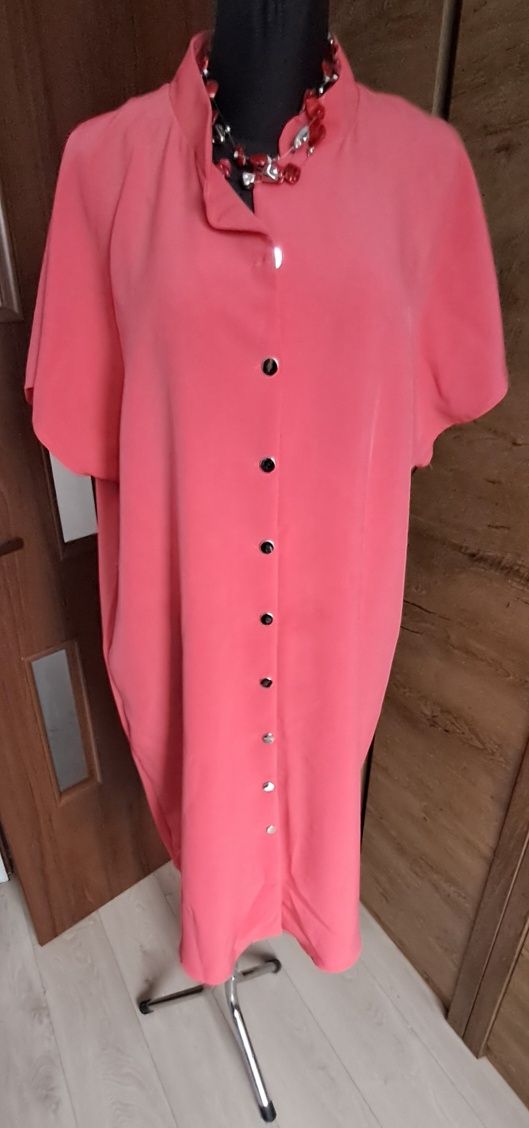Sukienka prosta elegancka i funkcjonalna 4xl Karko
