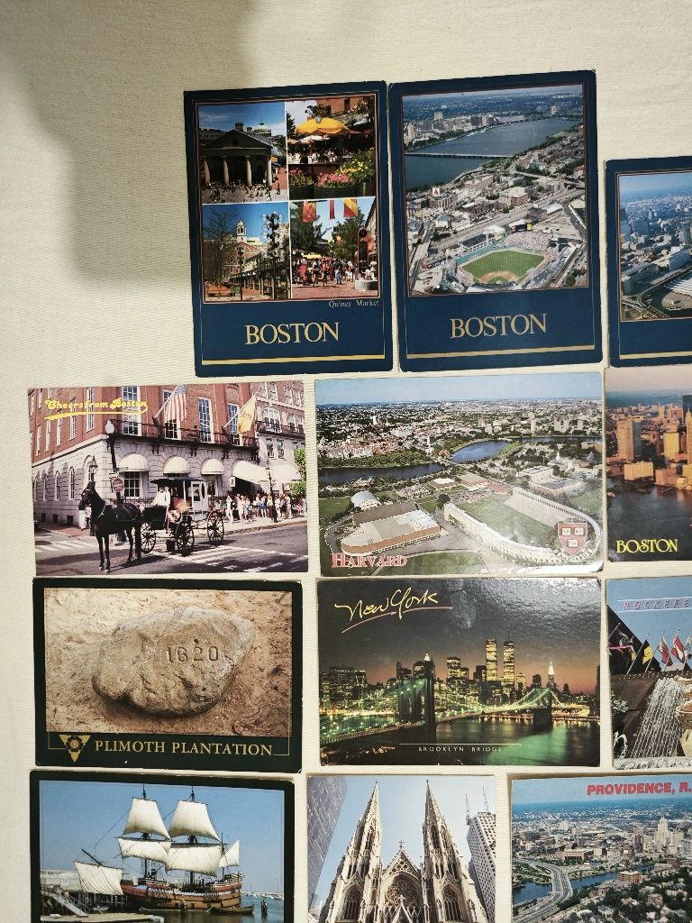 Vendo lote de 21 postais turísticos dos anos 80/90 referentes a EUA.