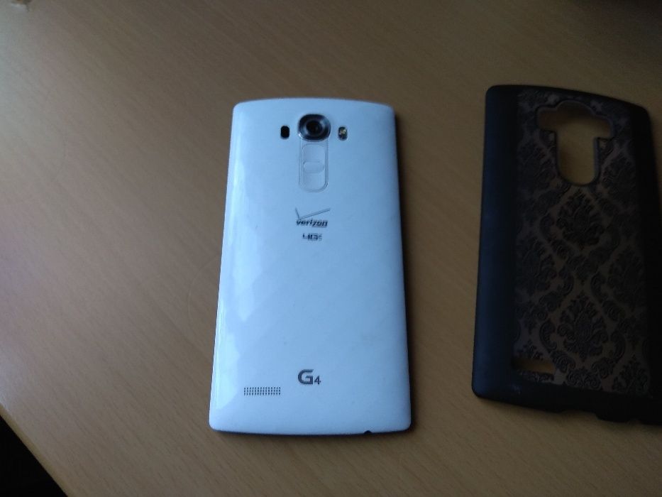 LG G4 Не включається