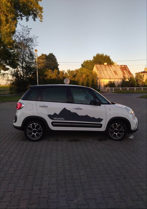 Sprzedam fiata 500l treking