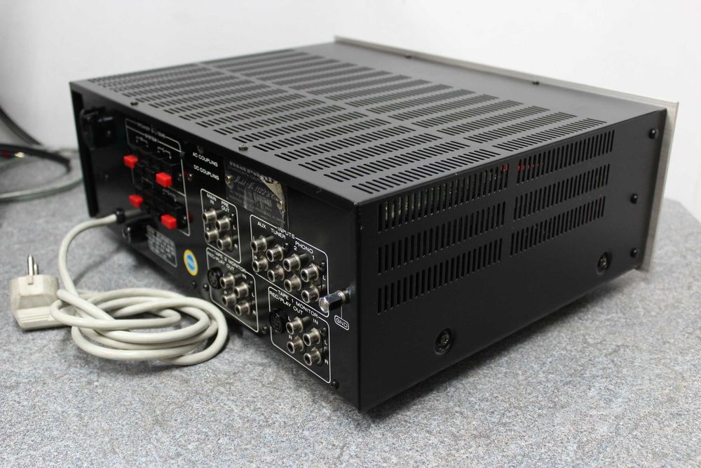 Wzmacniacz Marantz 1122 DC Piękny Klasyk Stereo
