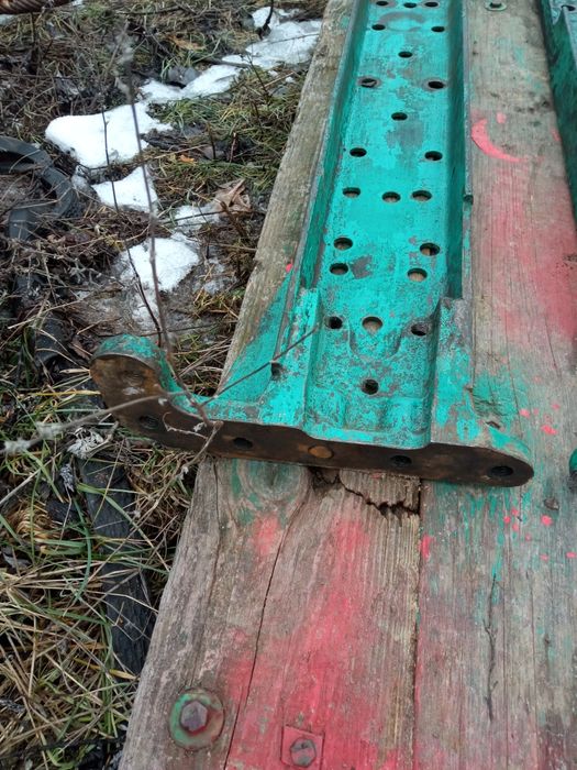 Ланжирони, ланжирони ЮМЗ, правий, лівий