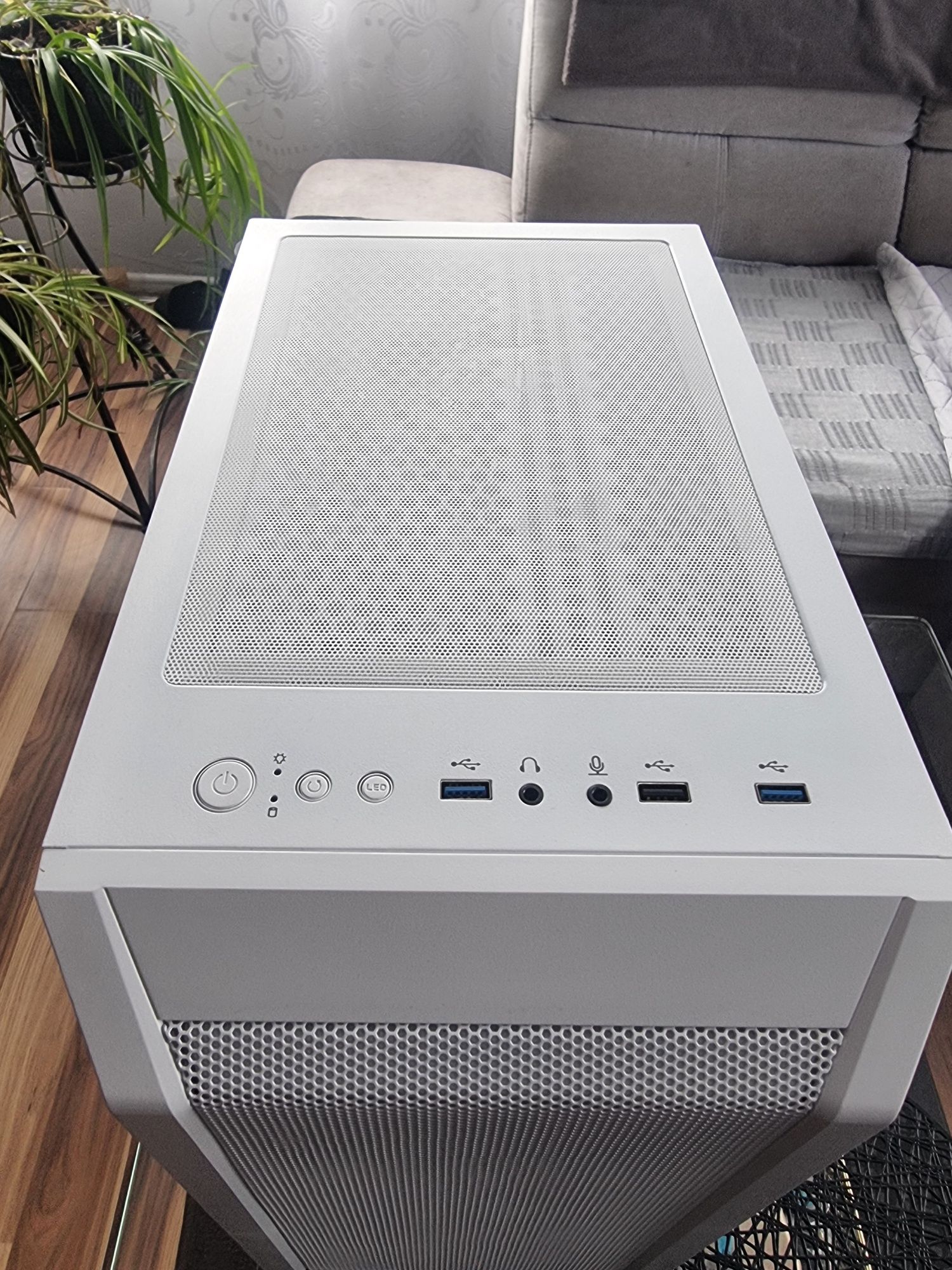 Komputer PC Stacjonarny RX6600 Ryzen 5500, 16GB Ram gwarancja
