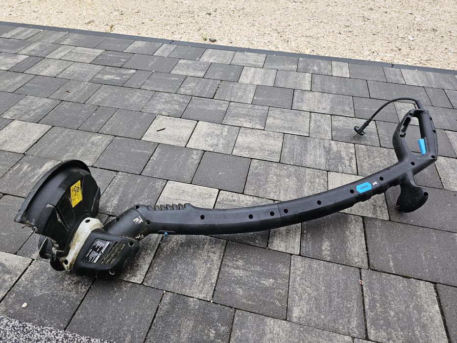 Podkaszarka  Mac Allister MGTP300P 300w