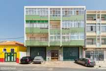 Apartamento T3 | Rua António José Batista, nº 137-A, Setúbal – 3º anda