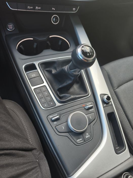 Sprzedam Audi A4 B9 2.0 TDI kombi nieuszkodzony, bardzo mały przebieg