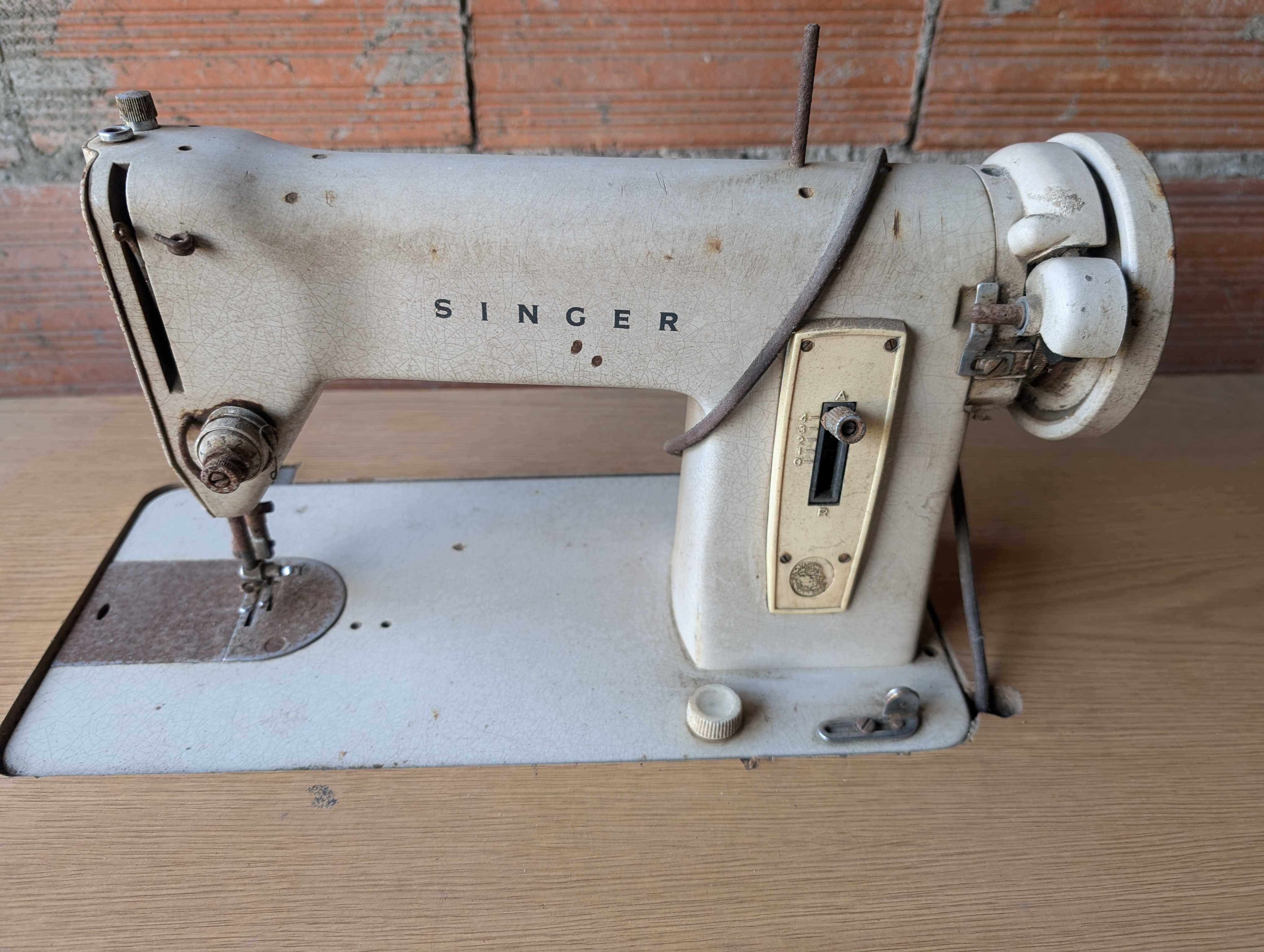 Máquinas de costura Singer