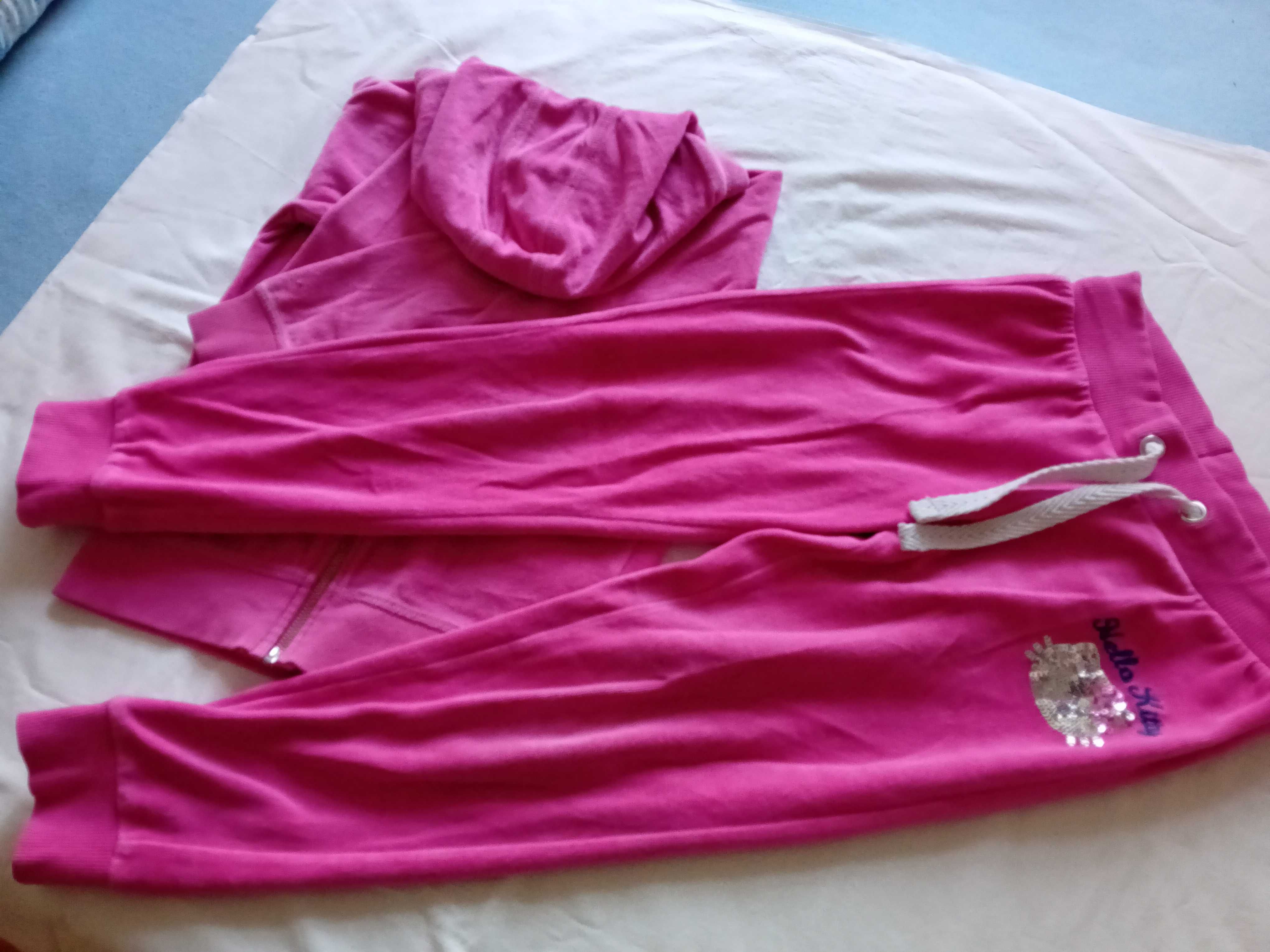 Dres M&S dla dziewczynki na 8-9 lat