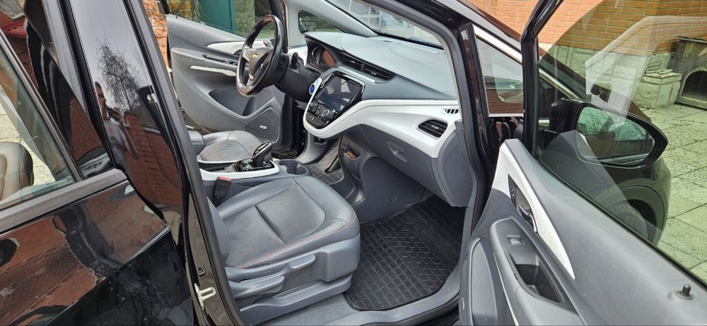 Chevrolet Bolt 2018