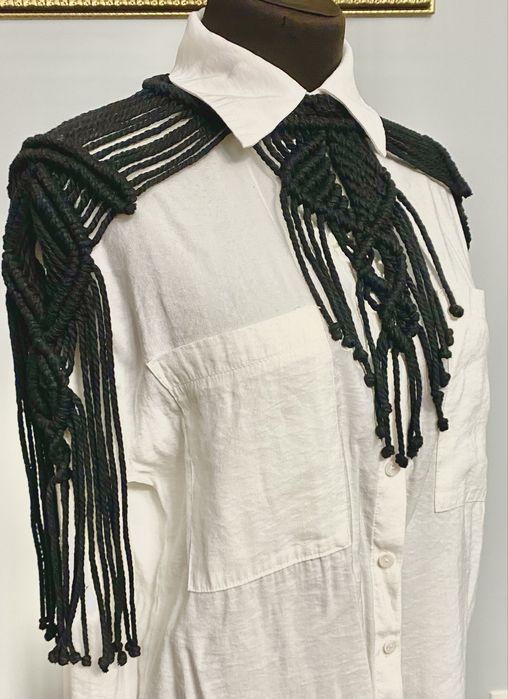 Плечова накидка (чокер,комірець),пояси макраме