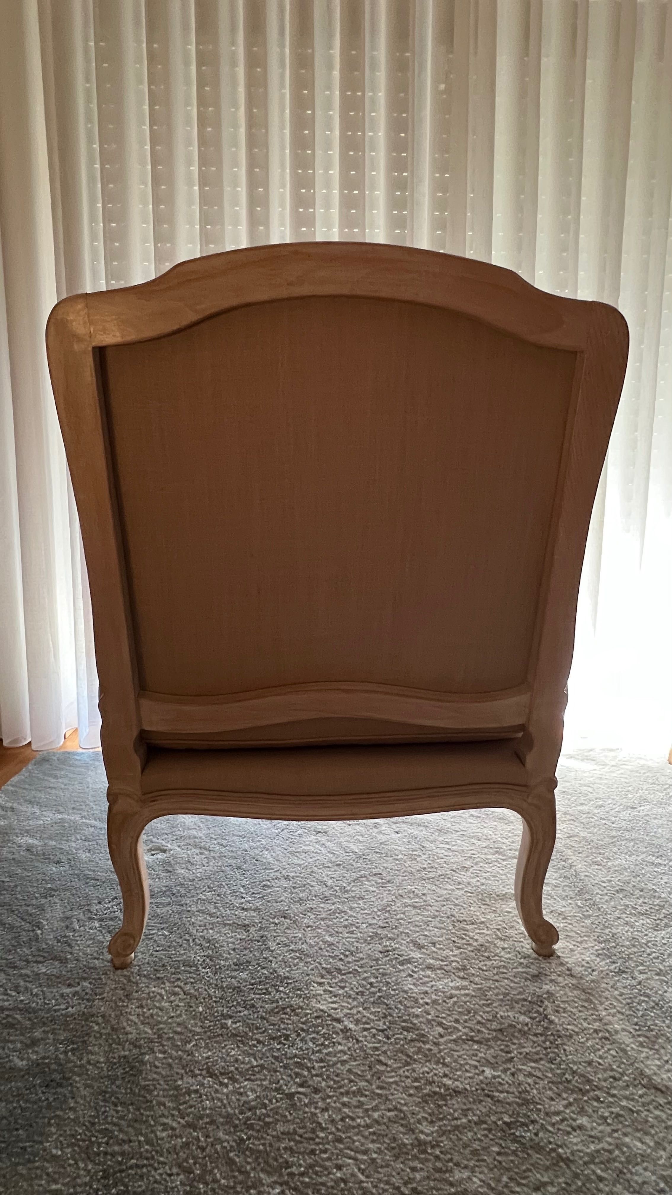 Conjunto de 2 poltronas/ cadeirões Maison Decor, em ótimo estado.