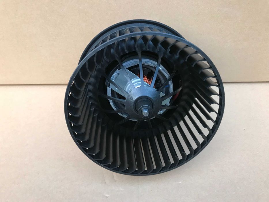 Моторчик печки вентилятор Ford Focus II Mondeo MK4 C-Max S-max