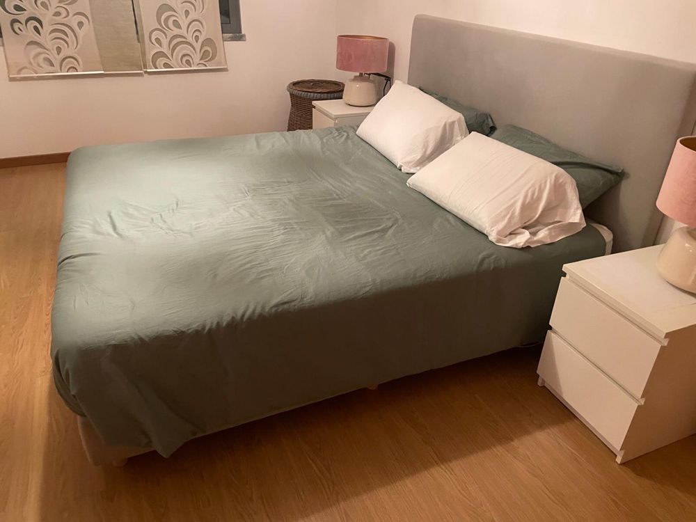 Cama c/ cabeceira + colchao 180x200 novo