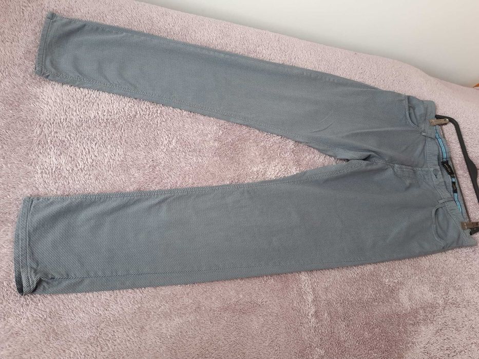 Męskie spodnie Massimo Dutti