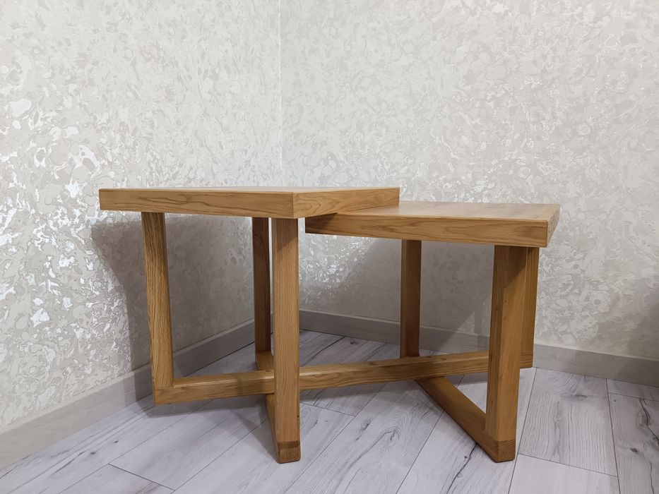 Стіл індивідуального замовлення