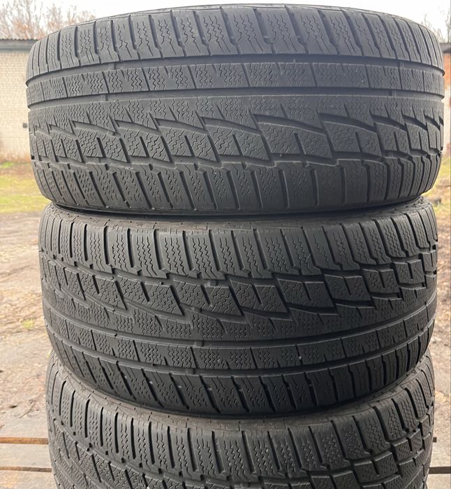 Зимові шини комплект 245/45 r18 Matador