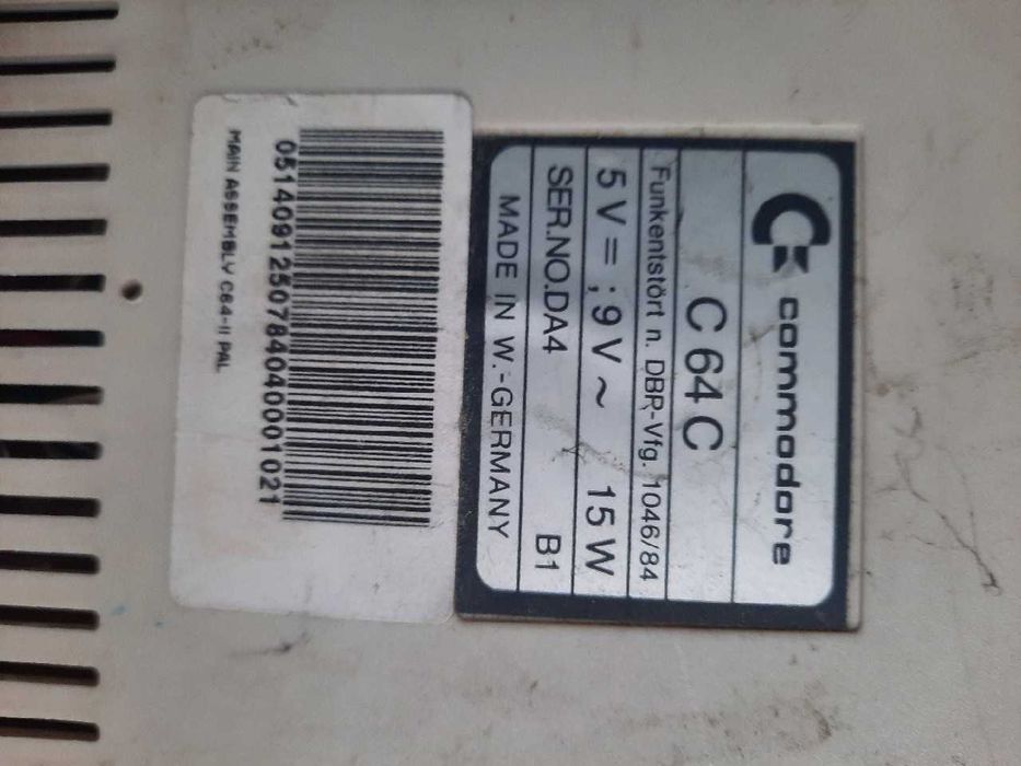 Komputer Comodore C 64 C ZESTAW