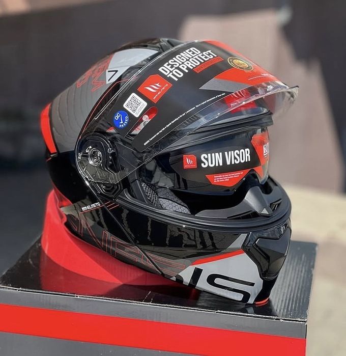 Мото шолом MT genesis SV шлем MT helmets іспанський модуляр генесіс св