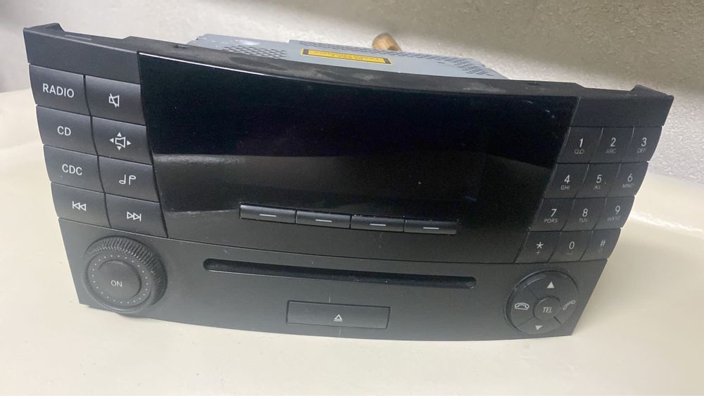 Radio Mercedes - Classe E
