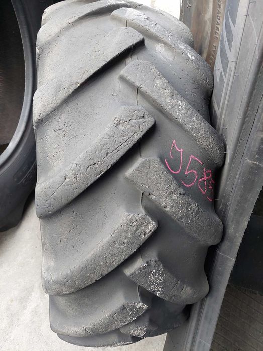 325/70R18 Continental J585