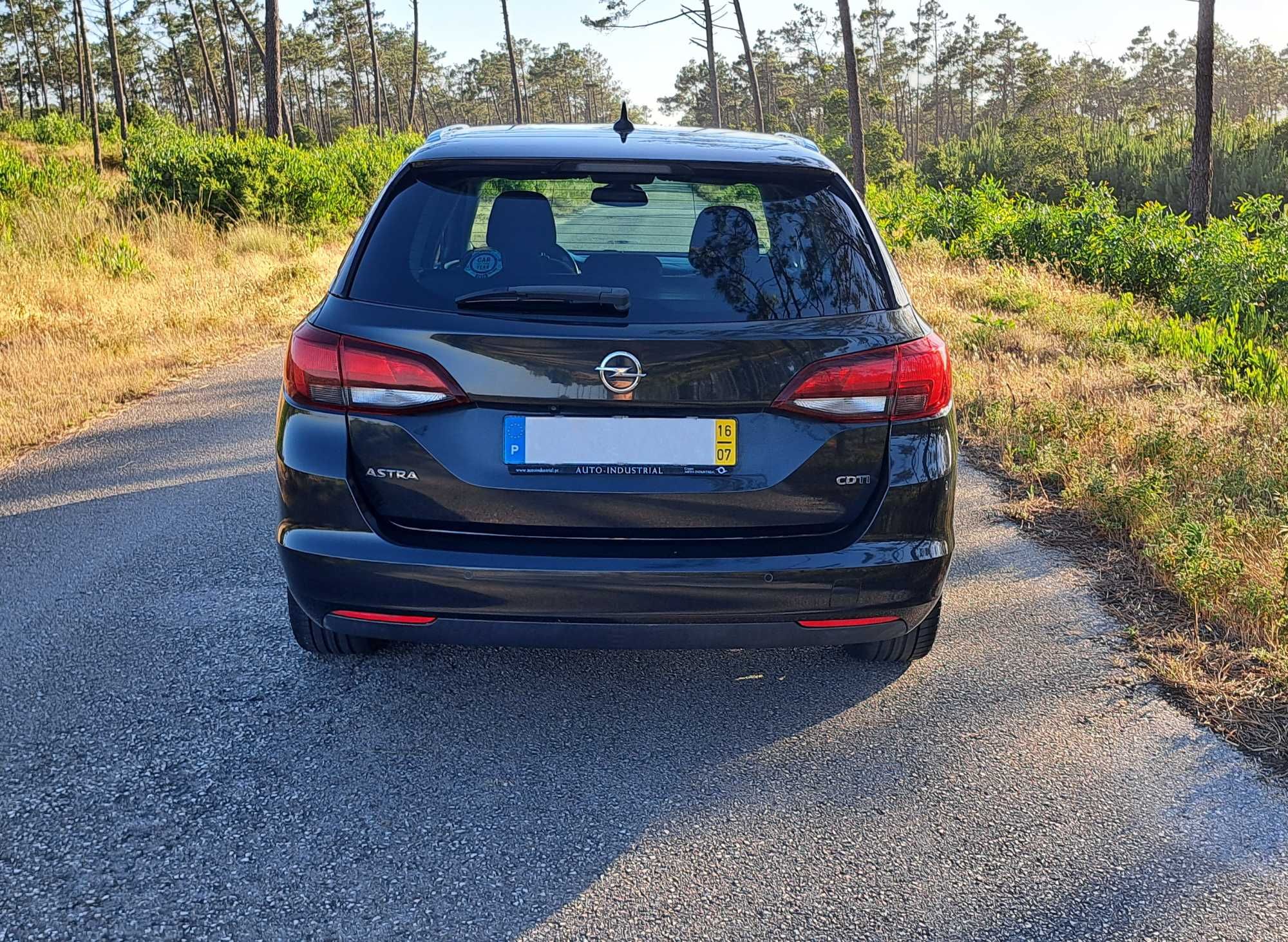 Opel Astra K Sports Tourer 1.6 CDTI Dynamic S/S - Impecávell!