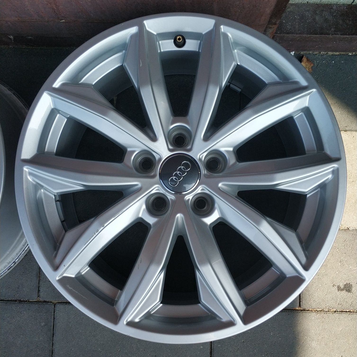 Диски R17 5x112 ET34 Audi BMW Mercedes Seat Skoda Volkswagen