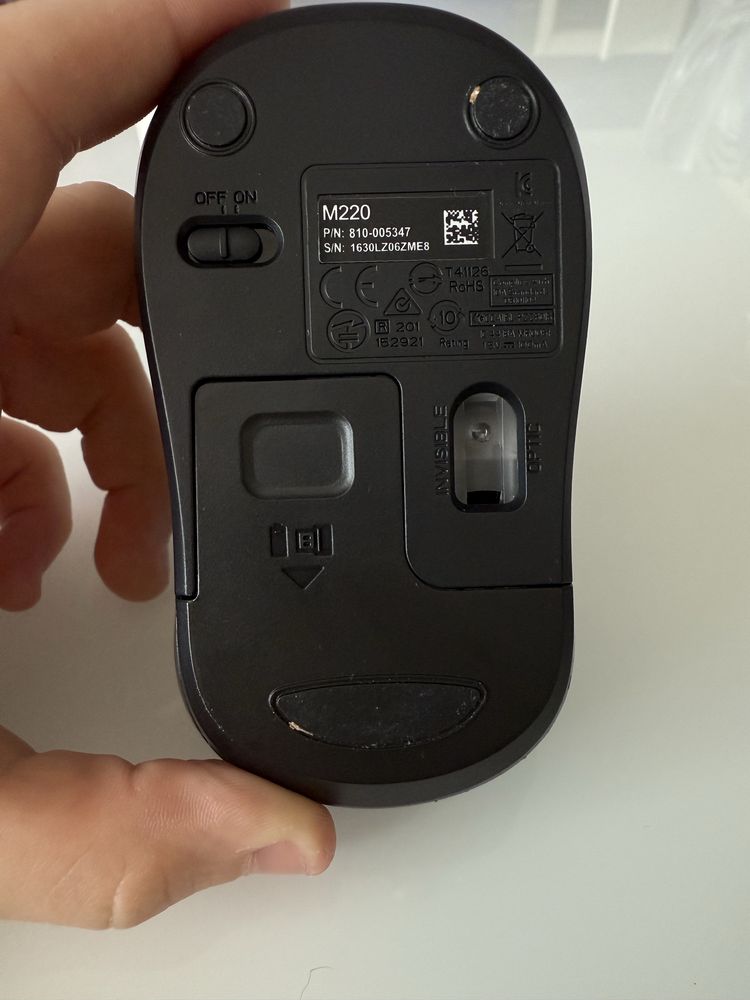 Без дротова Миша logitech m220