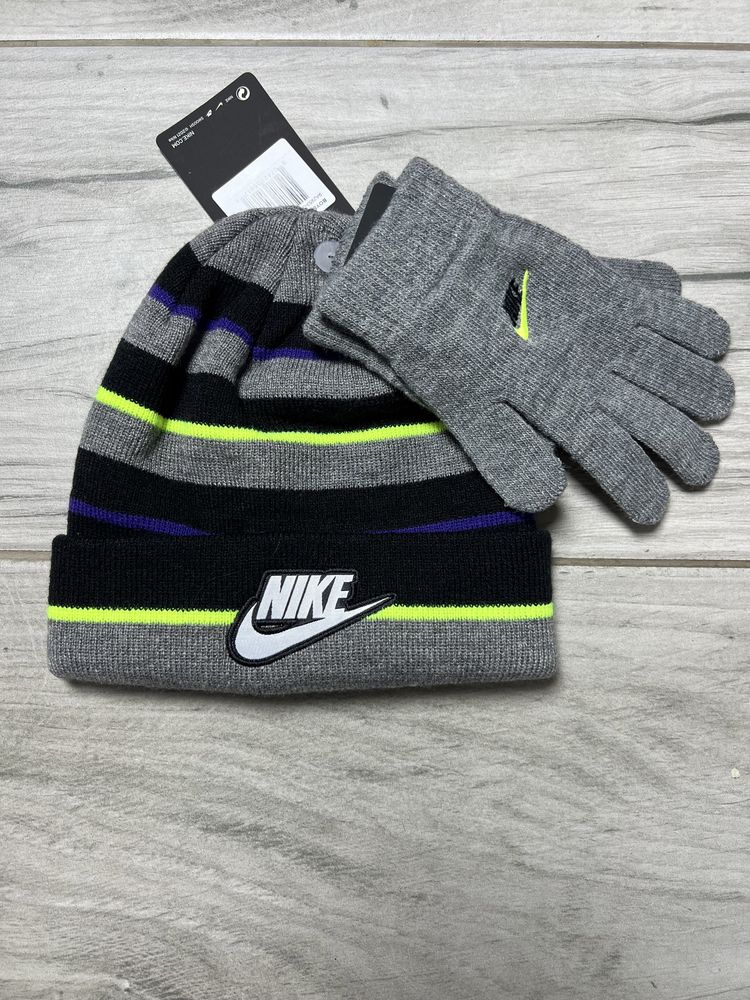 Nike шапка перчатки оригінал