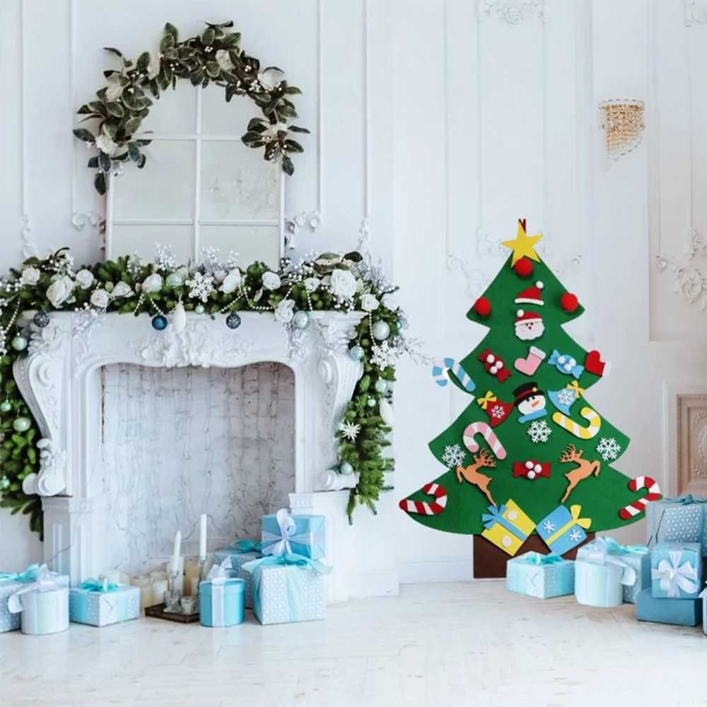 Детская новогодняя елочка с игрушками из фетра Chrismas Free на стену