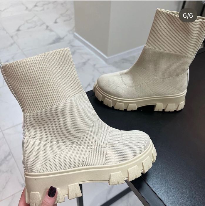 Весняні ботинки, дуже зручні та стильні