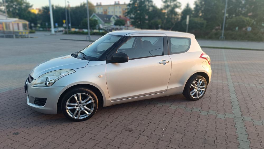 Suzuki Swift 1.2 benzyna 2012