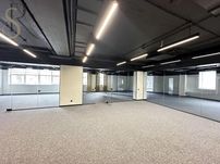 Оренда офісу (1500 м²) – М. Печерська- 5 хв  вул. Є.Гуцала. Без %