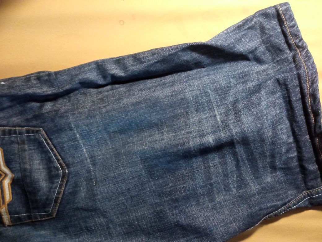 Шорты джинсовые, широкие, бренд схожий с Roca Wear, Sean john