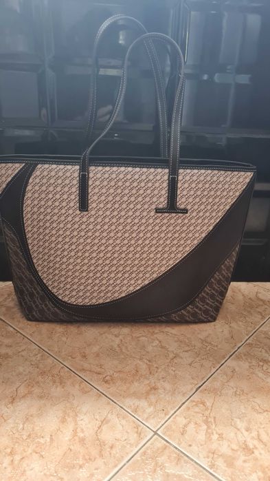 Mala da carolinerrea