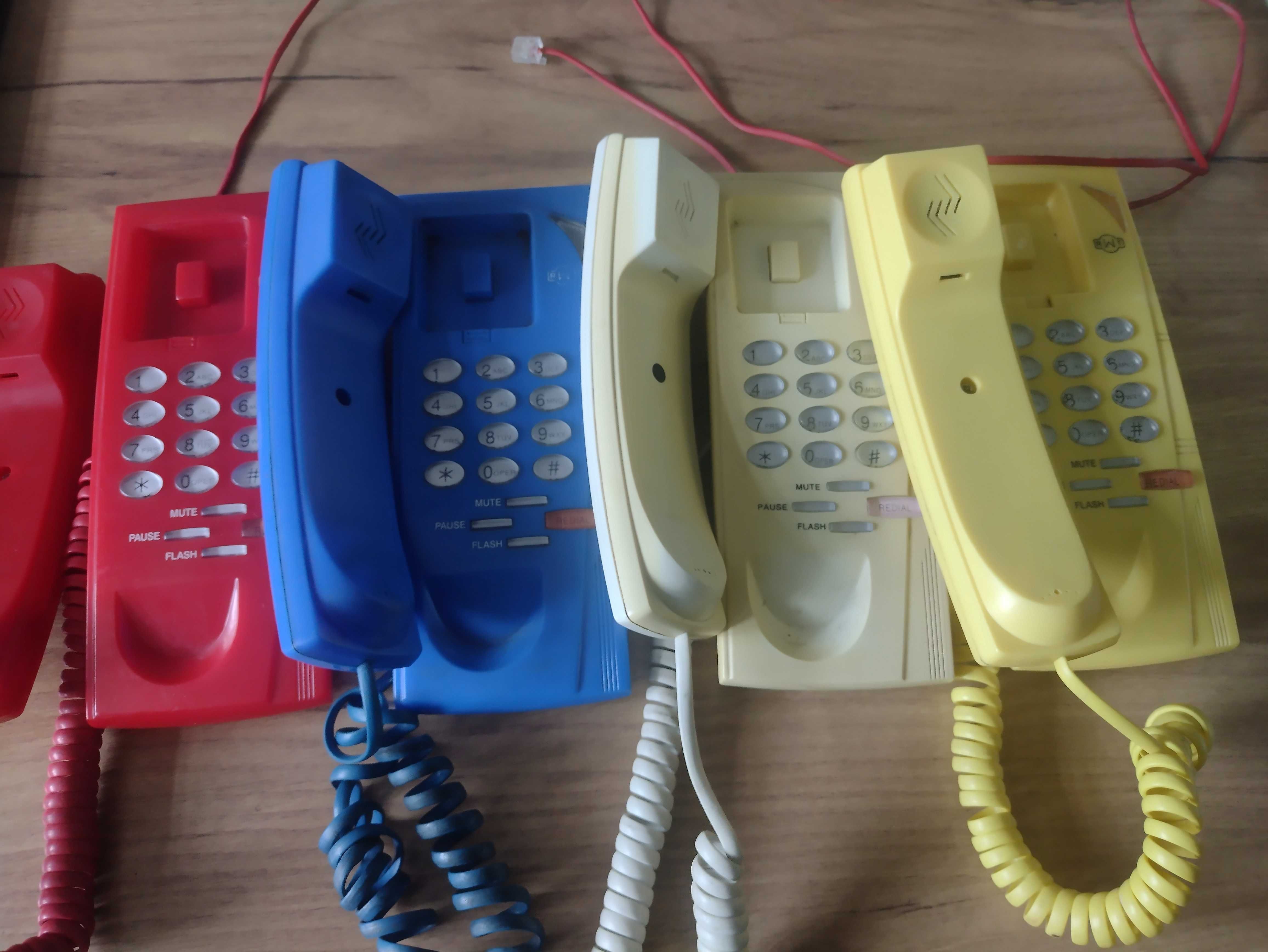 Telefon stacjonarny PRL "stokrotka "