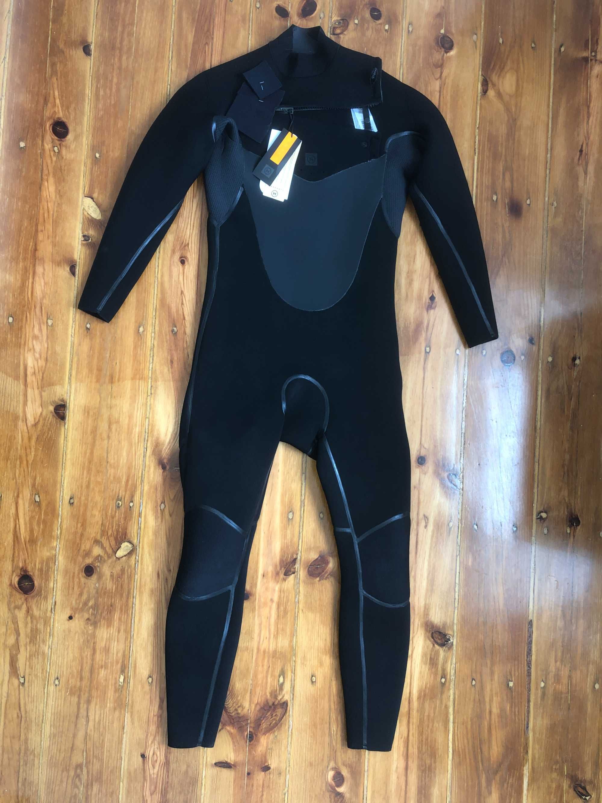 Fato Surf  DEEPLY  EXPLORER FROST 5/3 chest zip tamanho MT