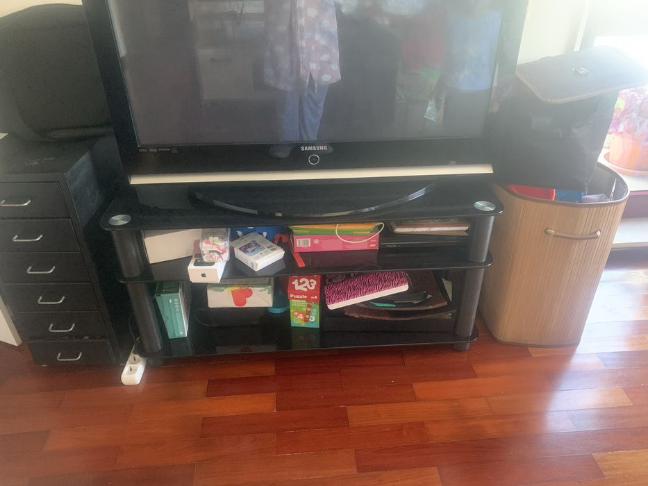 Movel para tv em vidro