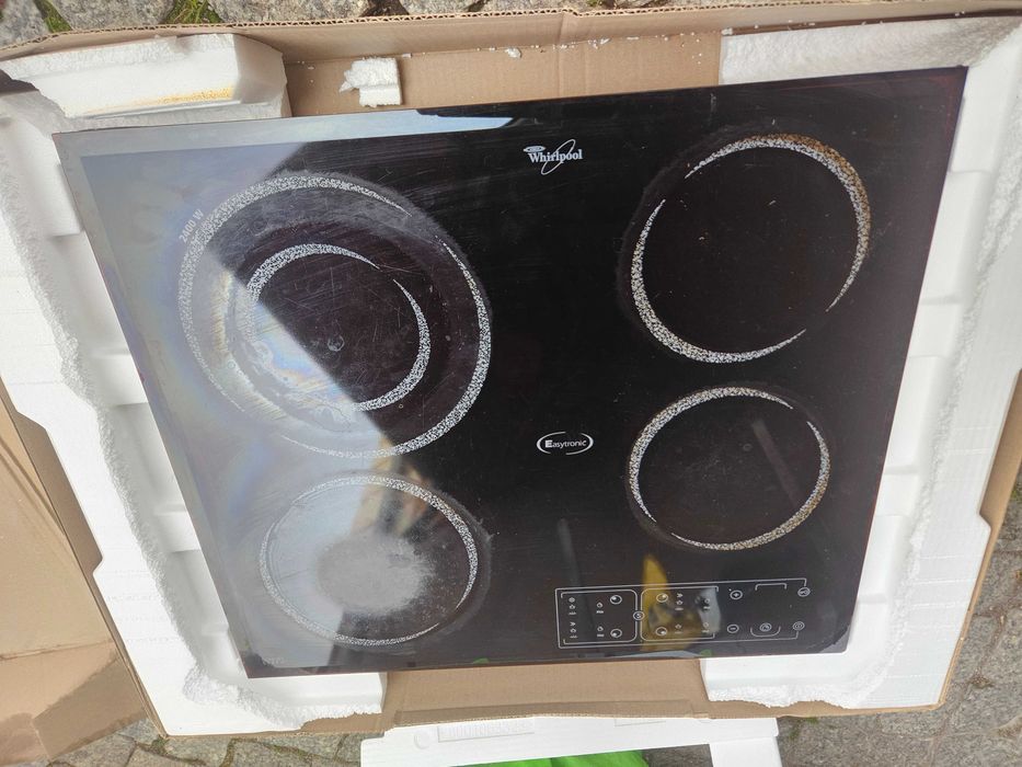 Płyta elektryczna Whirlpool 4-palnikowa