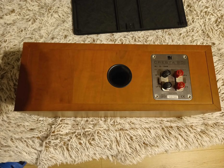 Kolumna centralna KEF Cresta 20c