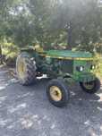 John Deere 2140 ()
