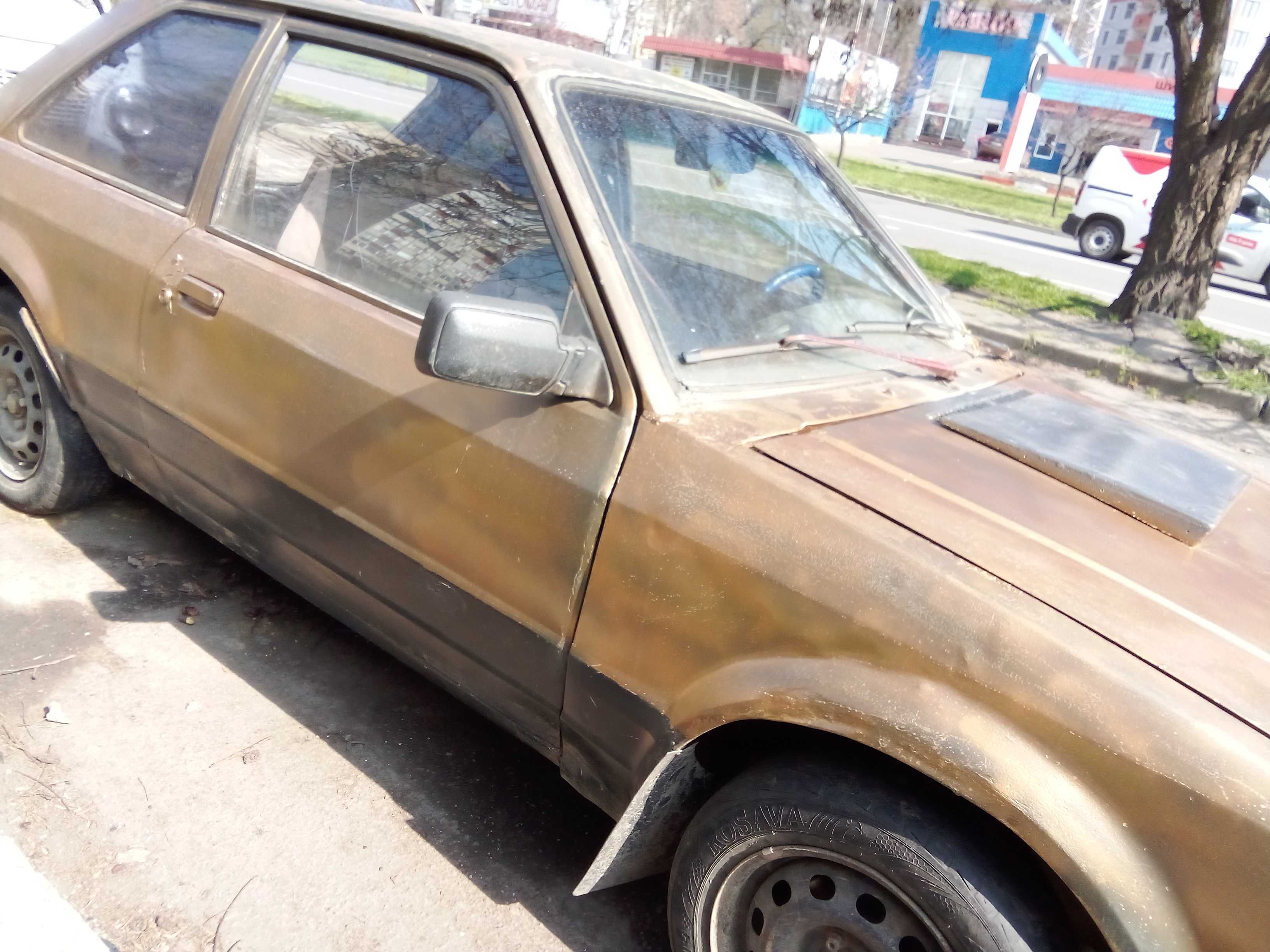 продам форд эскорд