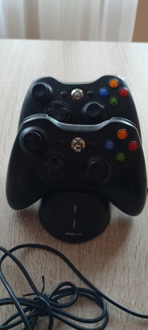 Pady, Kontrolery do XBOX 360. Ładowarka, Adapter PC ZESTAW