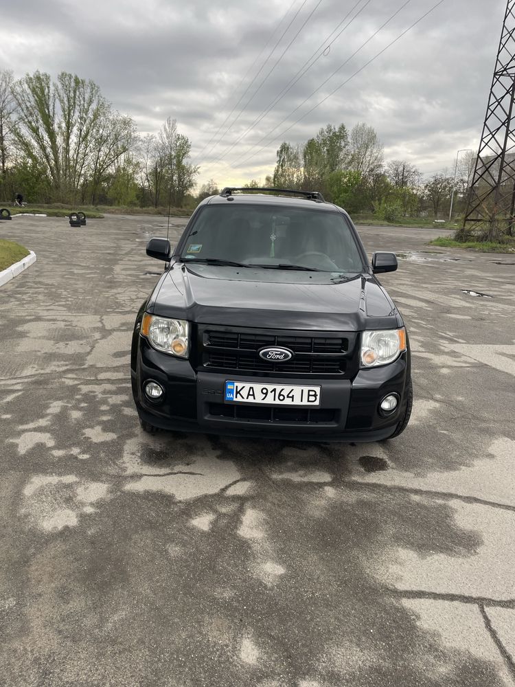 Продам Ford escape 2