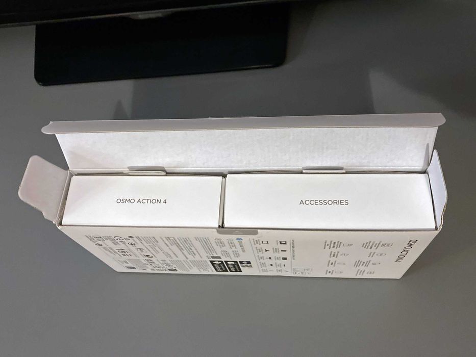DJI Osmo Action 4 - Adventure Pack